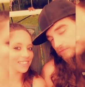 Meet your Posher, Macy